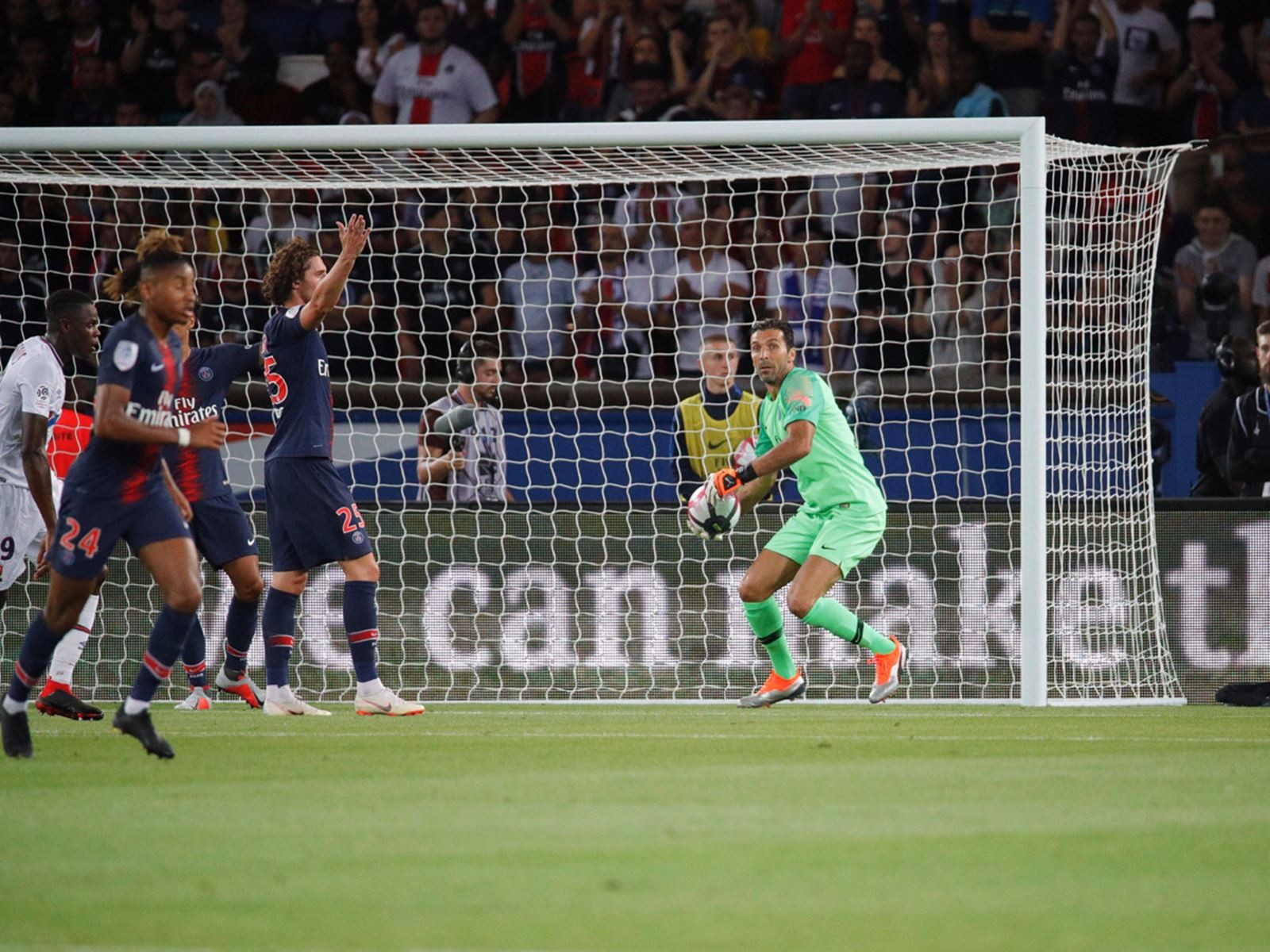 1628564621299de7f33534b71c00d